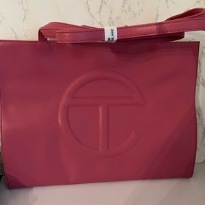 Large Corned Beef Telfar Bag